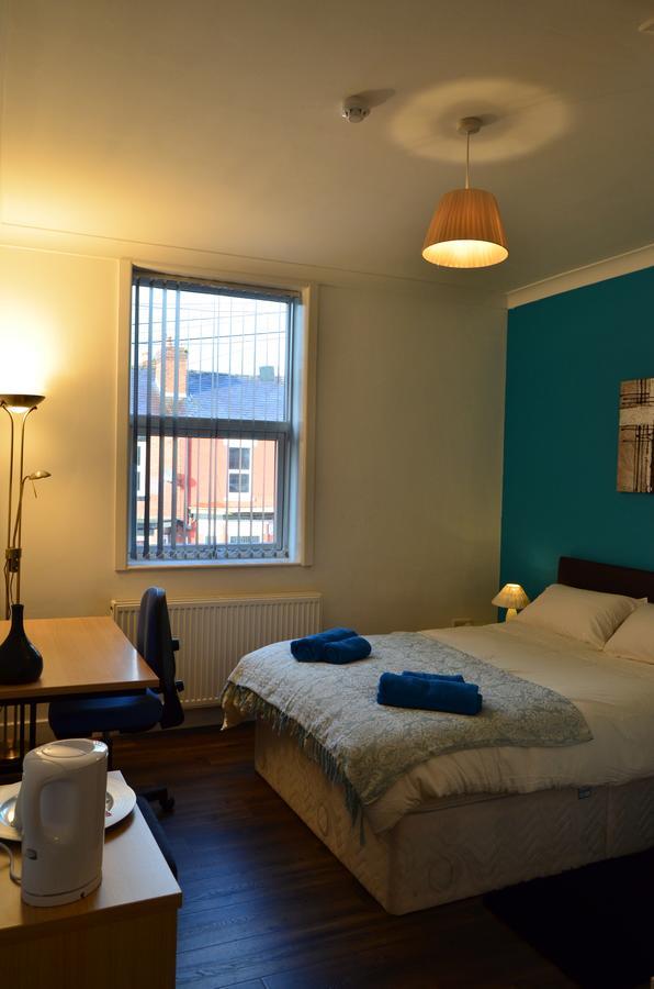 ホテル Oxford Road House マンチェスター 部屋 写真