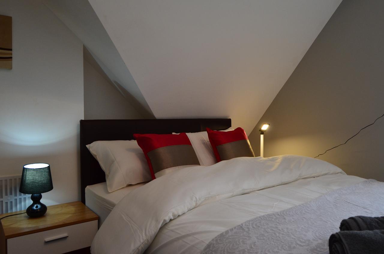 ホテル Oxford Road House マンチェスター 部屋 写真